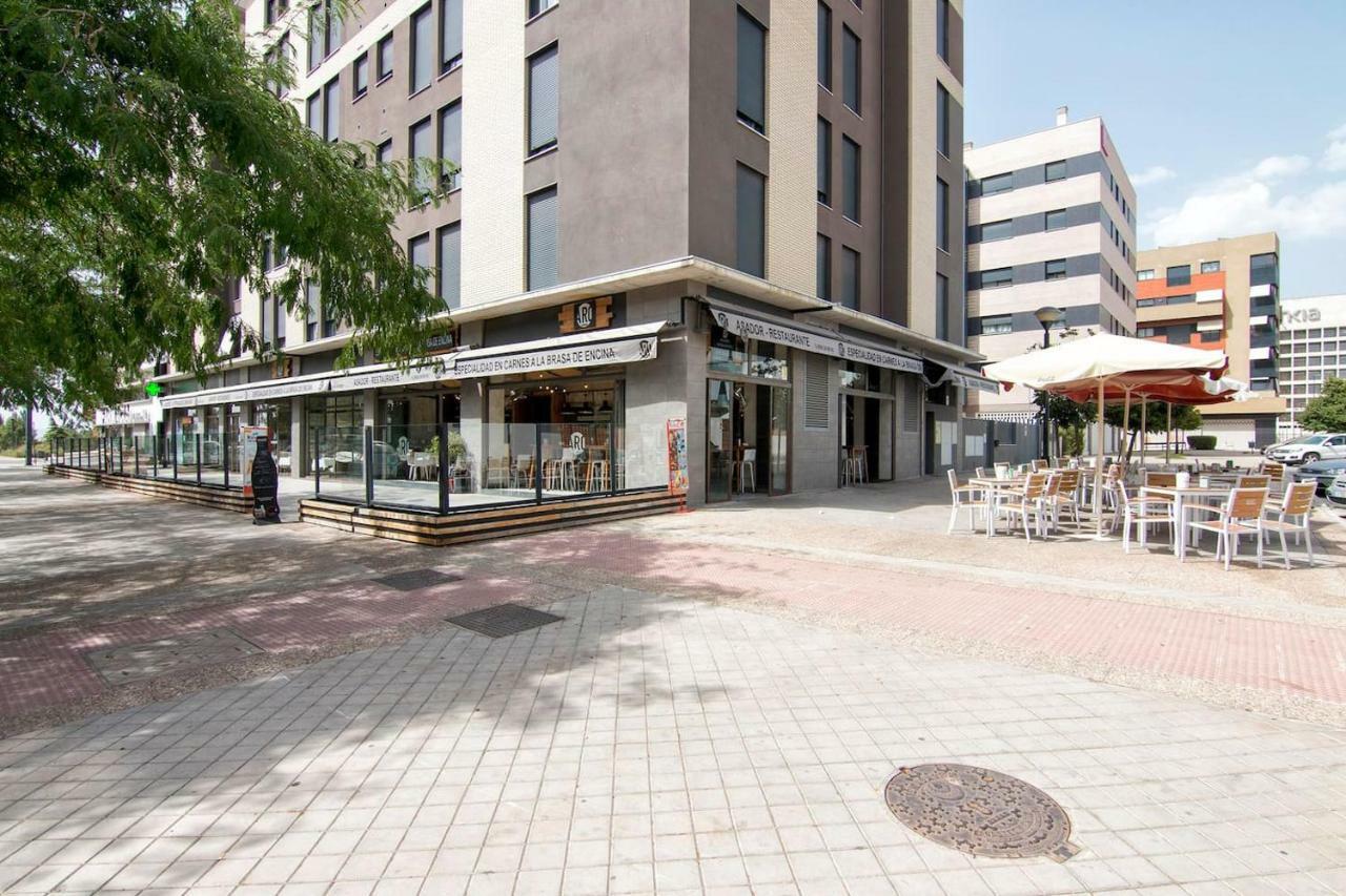 Apartamento Forum-Ciencias Con Piscina, Gym & Parking 그라나다 외부 사진