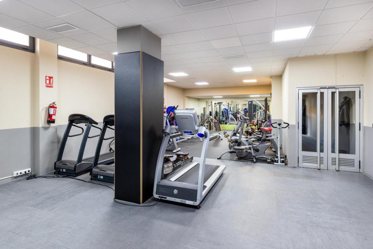 Apartamento Forum-Ciencias Con Piscina, Gym & Parking 그라나다 외부 사진