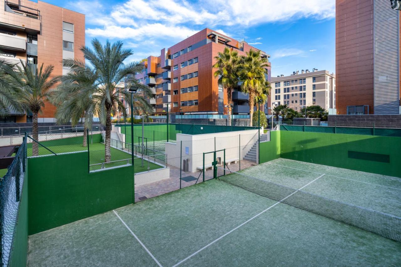 Apartamento Forum-Ciencias Con Piscina, Gym & Parking 그라나다 외부 사진